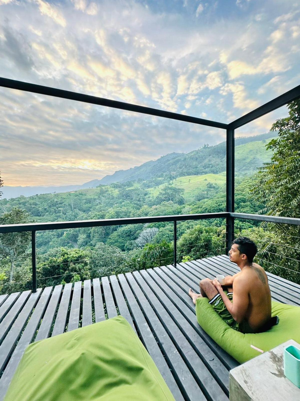 Lodge Romance Valley *
